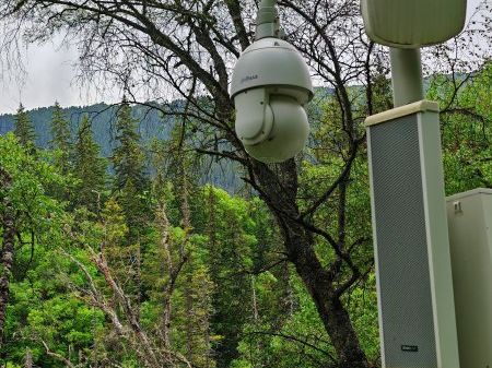 AI視頻聯(lián)網(wǎng)報(bào)警系統(tǒng)，開(kāi)啟智能安防新時(shí)代